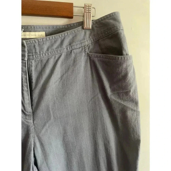 J Jill Blue 100% Cotton Textured Capri Pants Genuine Fit Below Waist 12 EUC 0304 - Picture 3 of 12